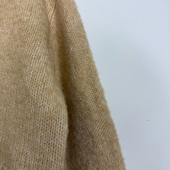 Zara Beige Cozy Oversize Pullover Cropped Knit Sweater Sz Large - Picture 6 of 8
